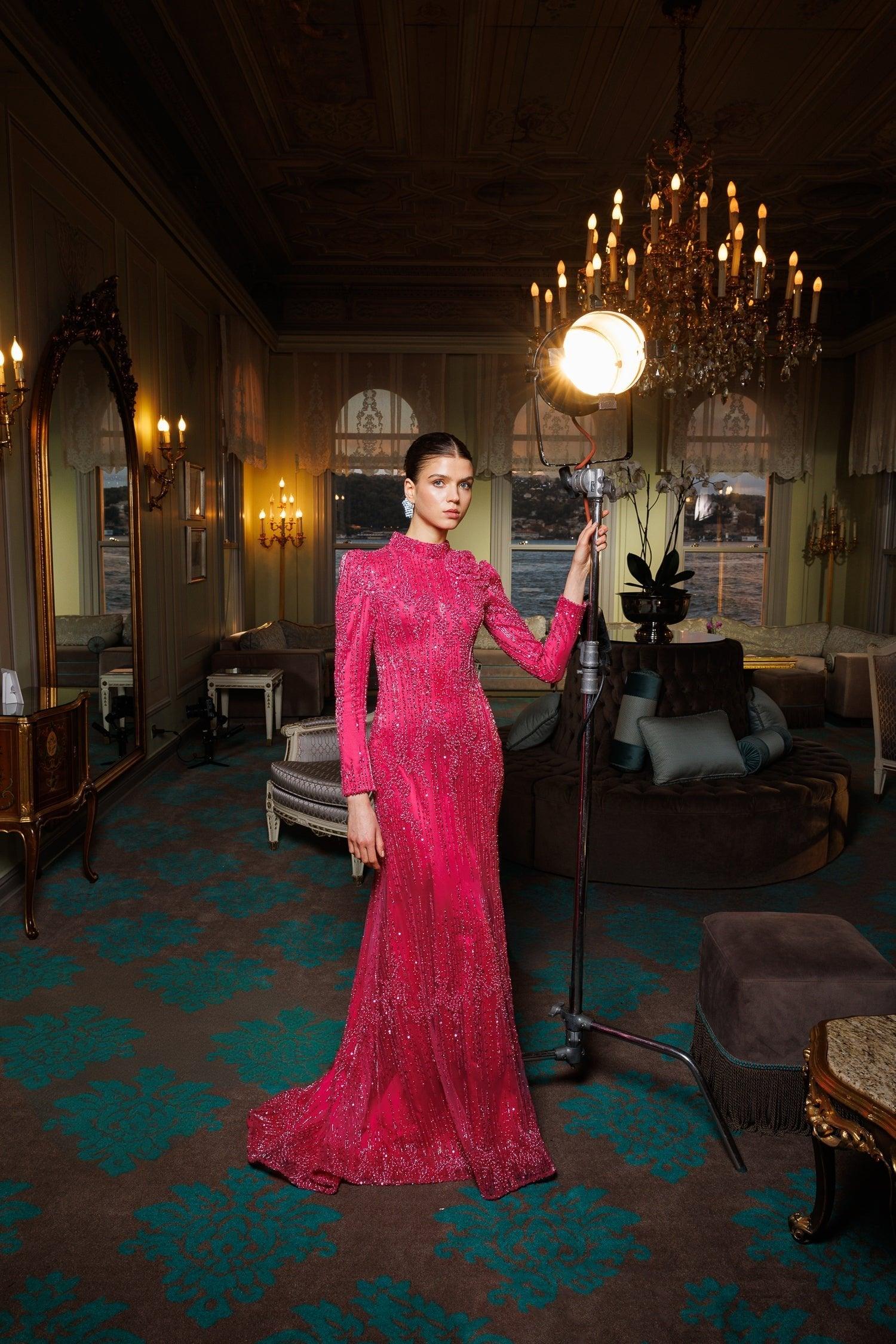 Eternal Fuşya Özel Dikim Kuyruklu Elbise - MyRentalDress