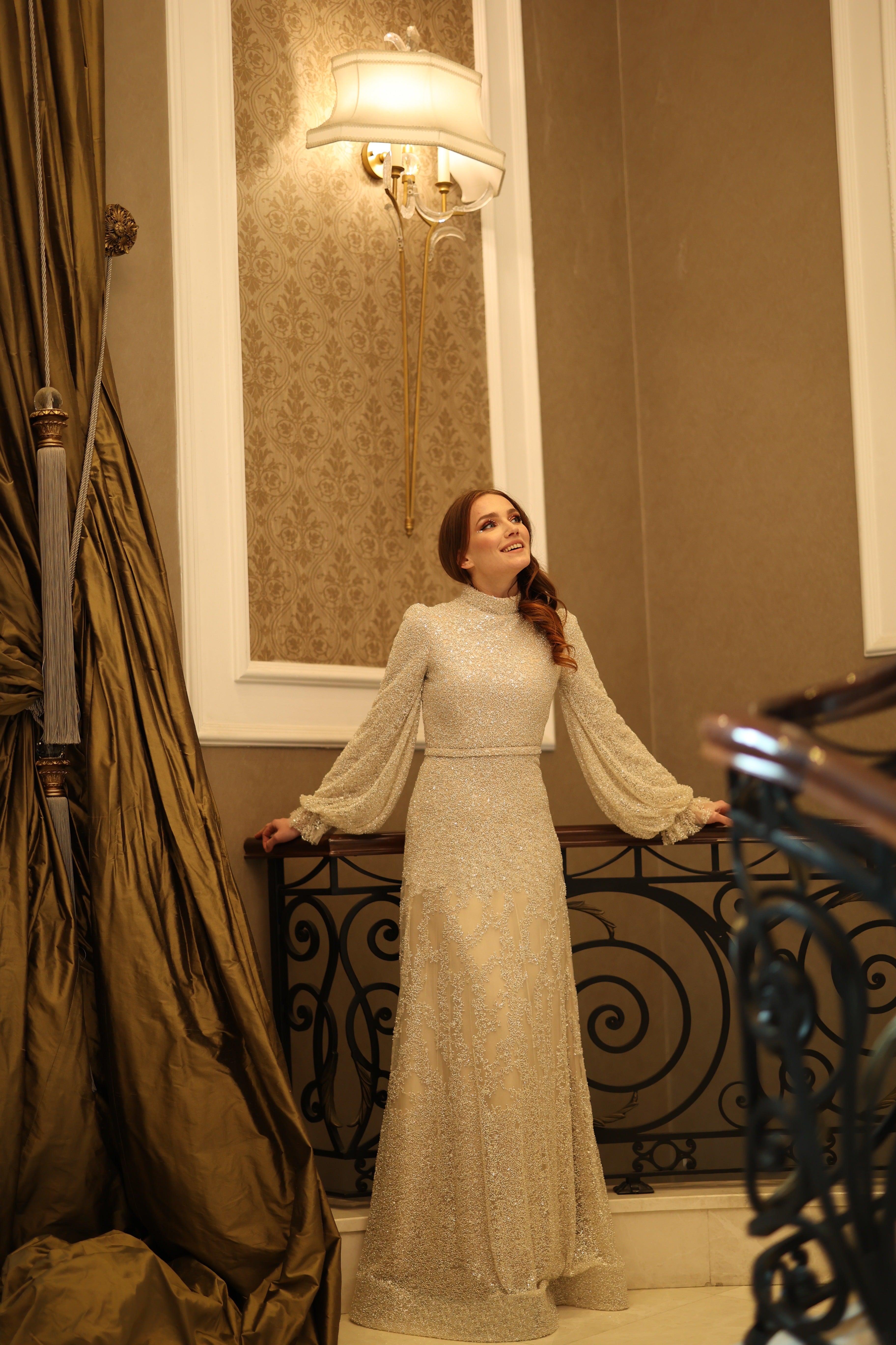 Elizabeth Özel Dikim İşlemeli Elbise - MyRentalDress