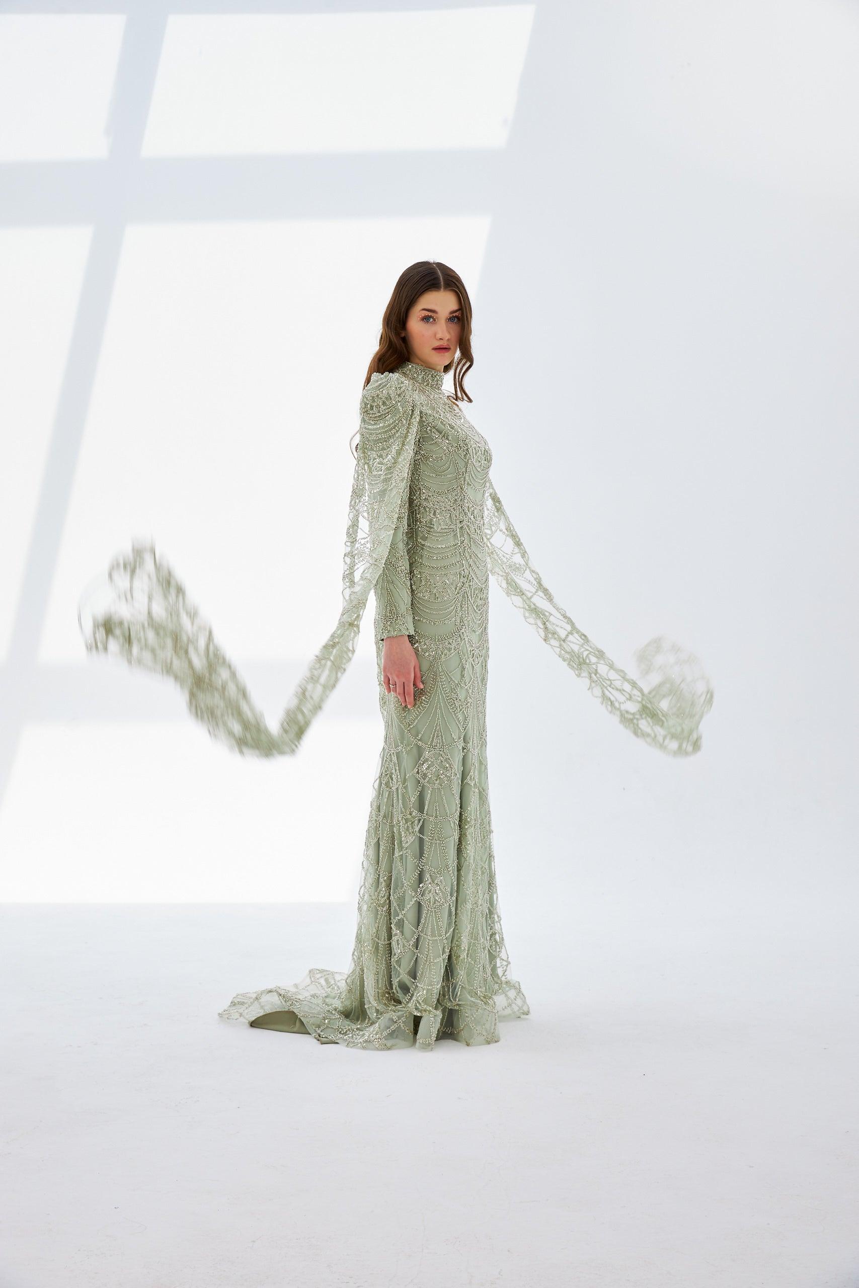 Estelle Özel Dikim Pelerinli Elbise - MyRentalDress