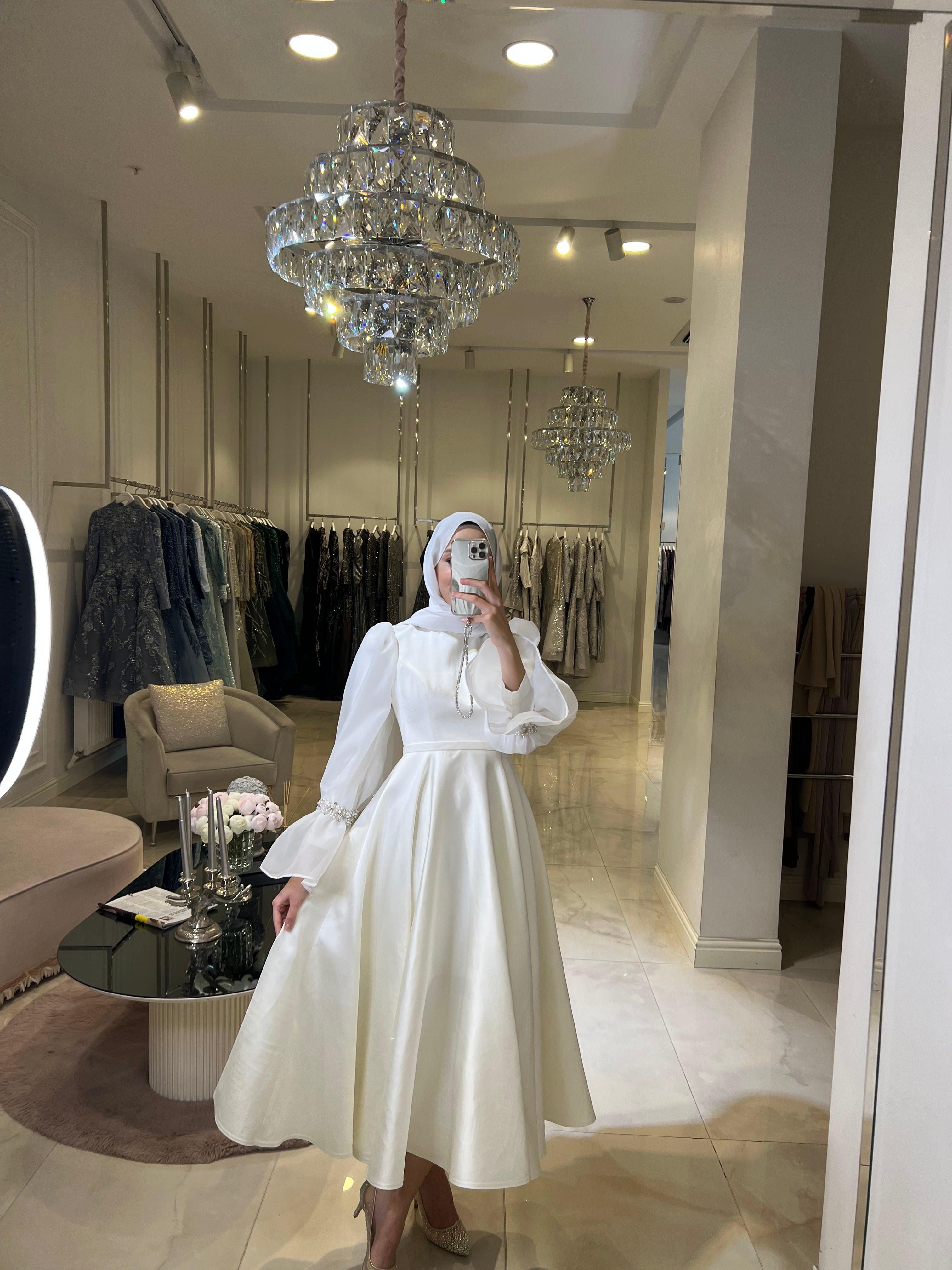 Frenchy Özel Dikim Beyaz Elbise - MyRentalDress