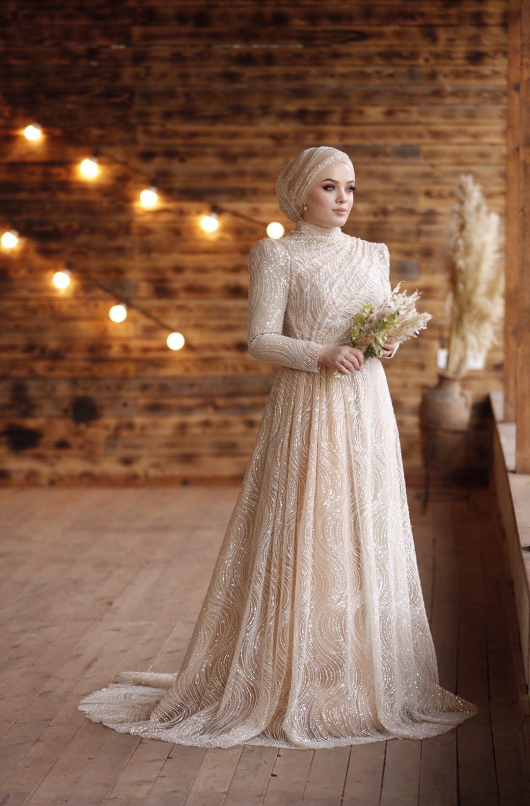 Noble İşlemeli Elbise - MyRentalDress
