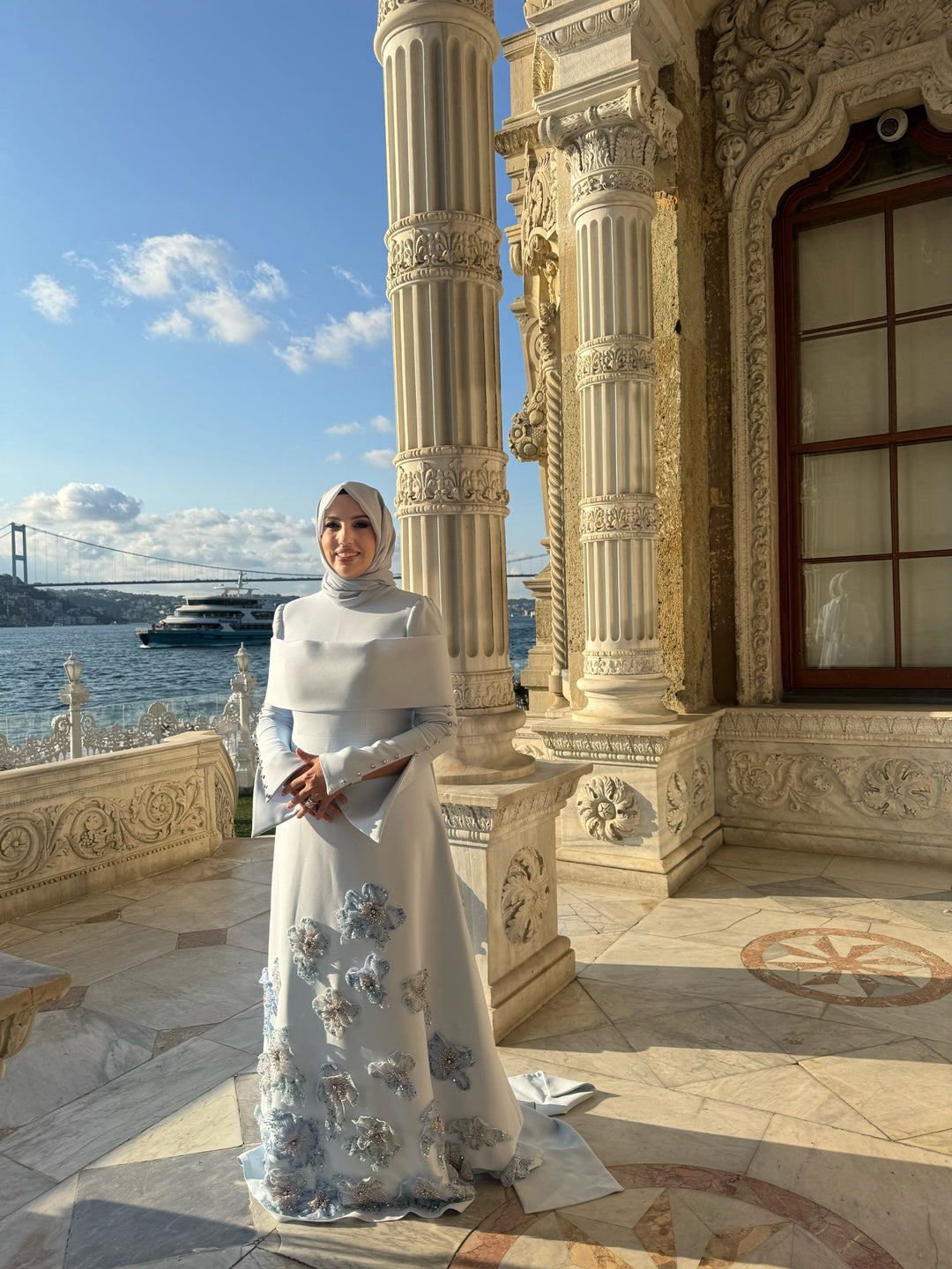 Sky Omuz Detaylı Elbise