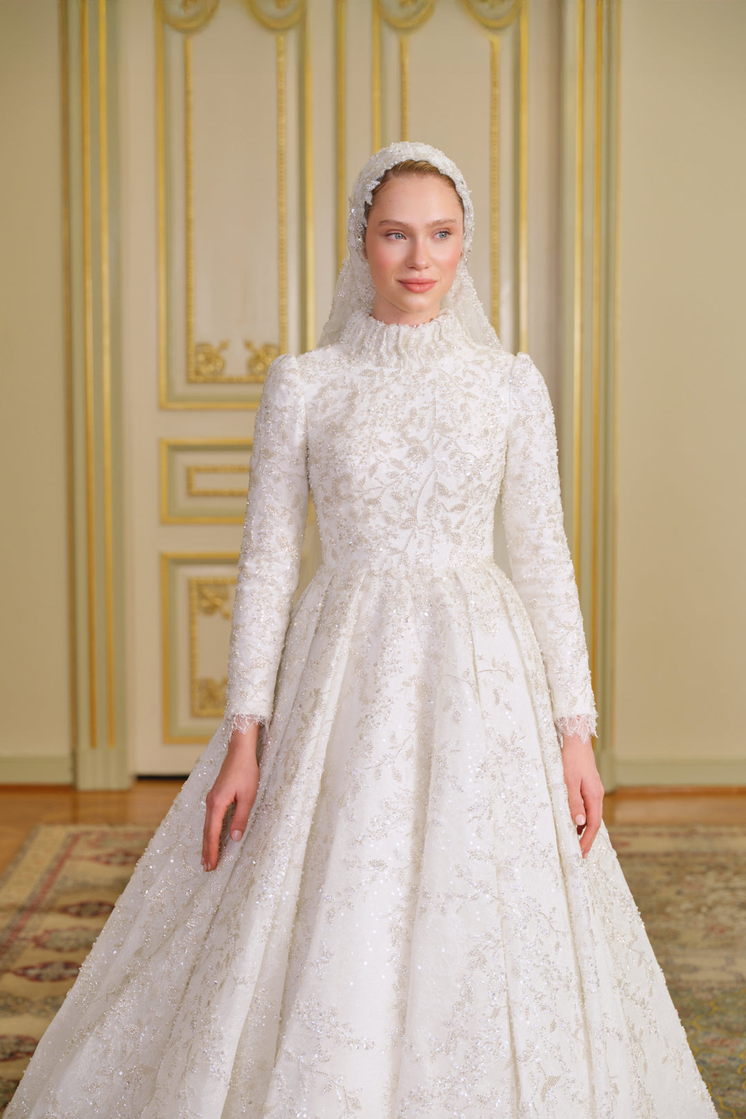 Serande Dantel İşlemeli Gelinlik