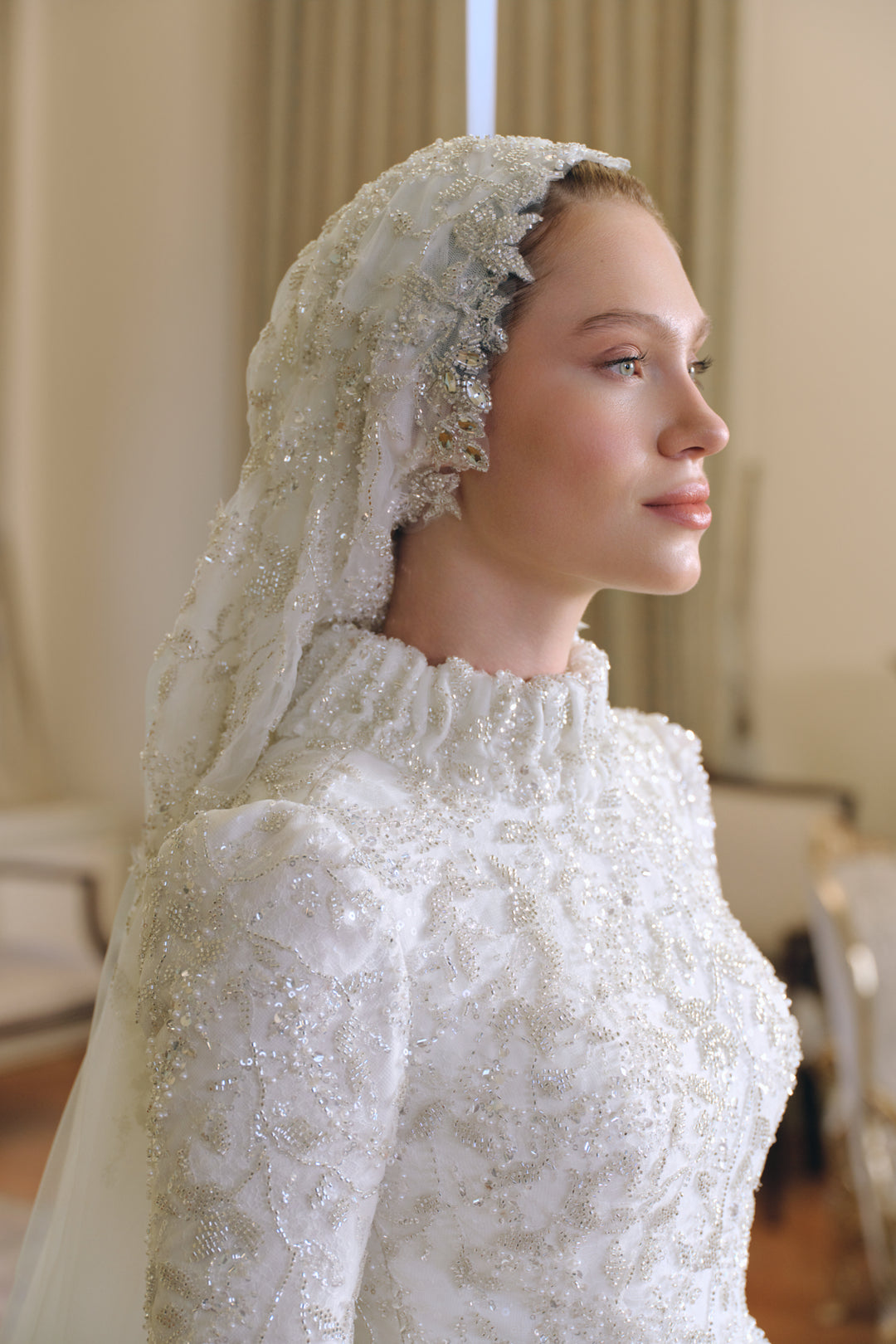 Serande Dantel İşlemeli Gelinlik