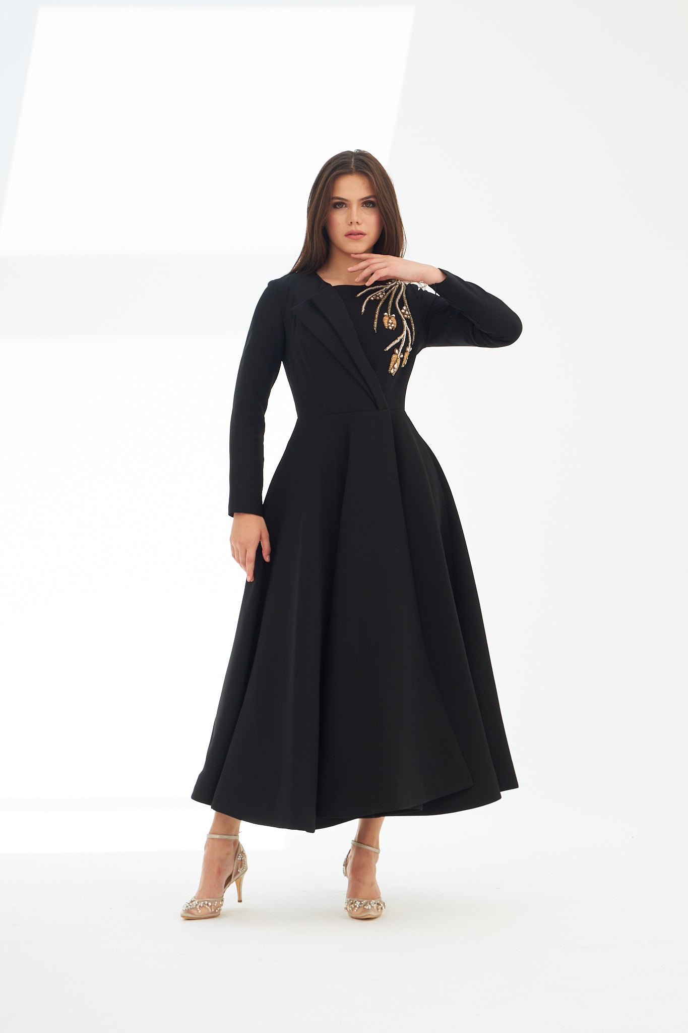 Deep Nakish - MyRentalDress